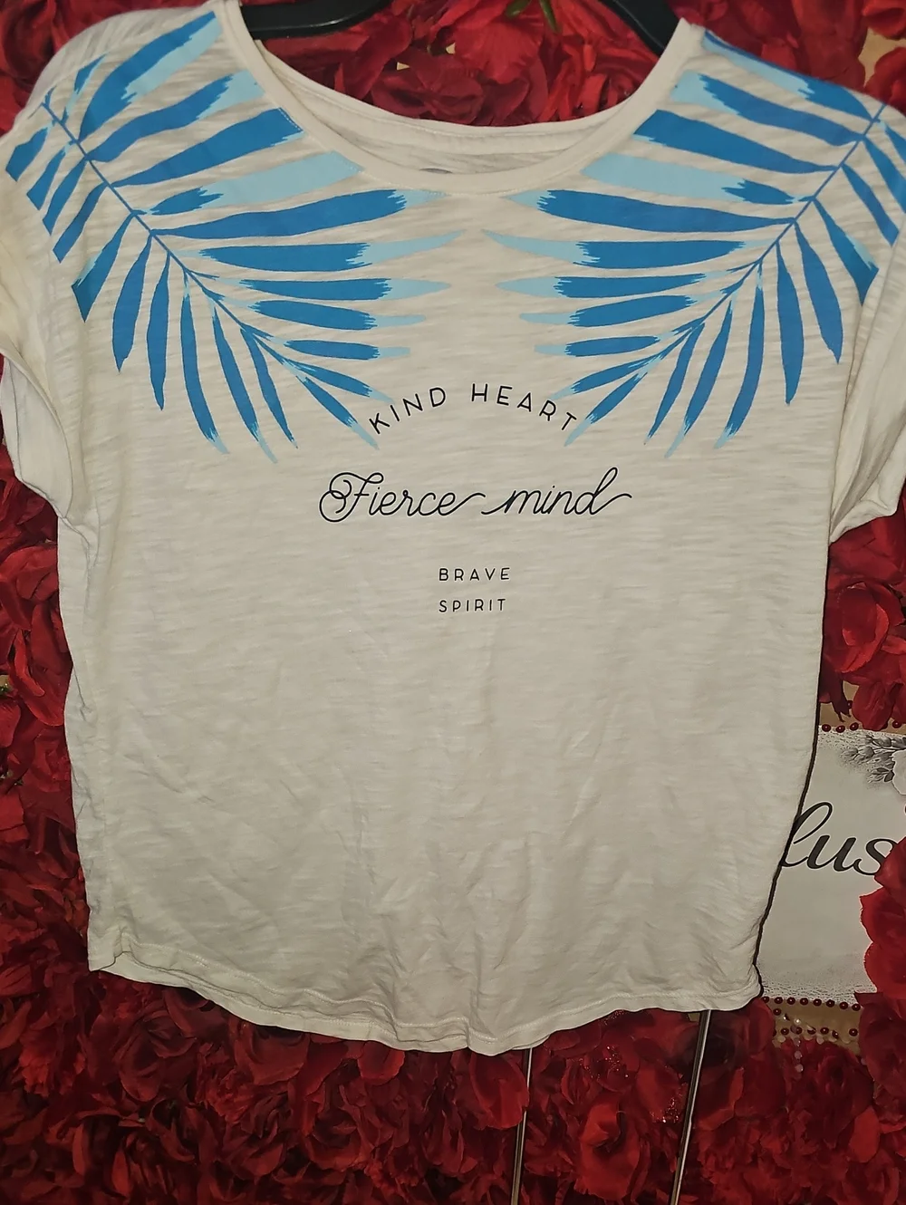 Old Navy Girls White Tee with Blue Palm Graphic Size Xlarge 14/16